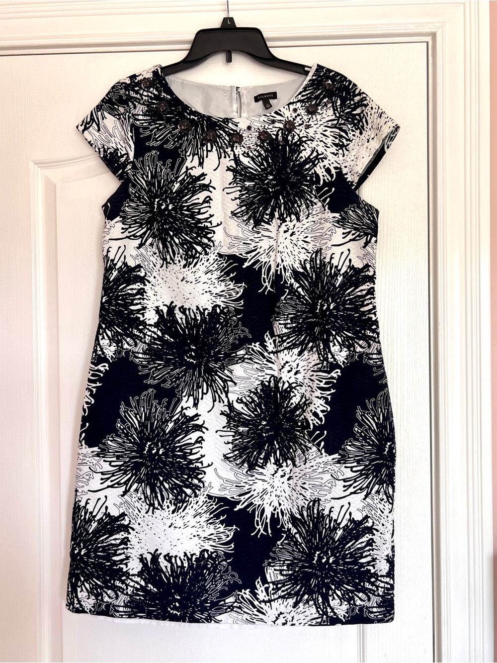 Talbots Black and White Floral Burst Shift Dress